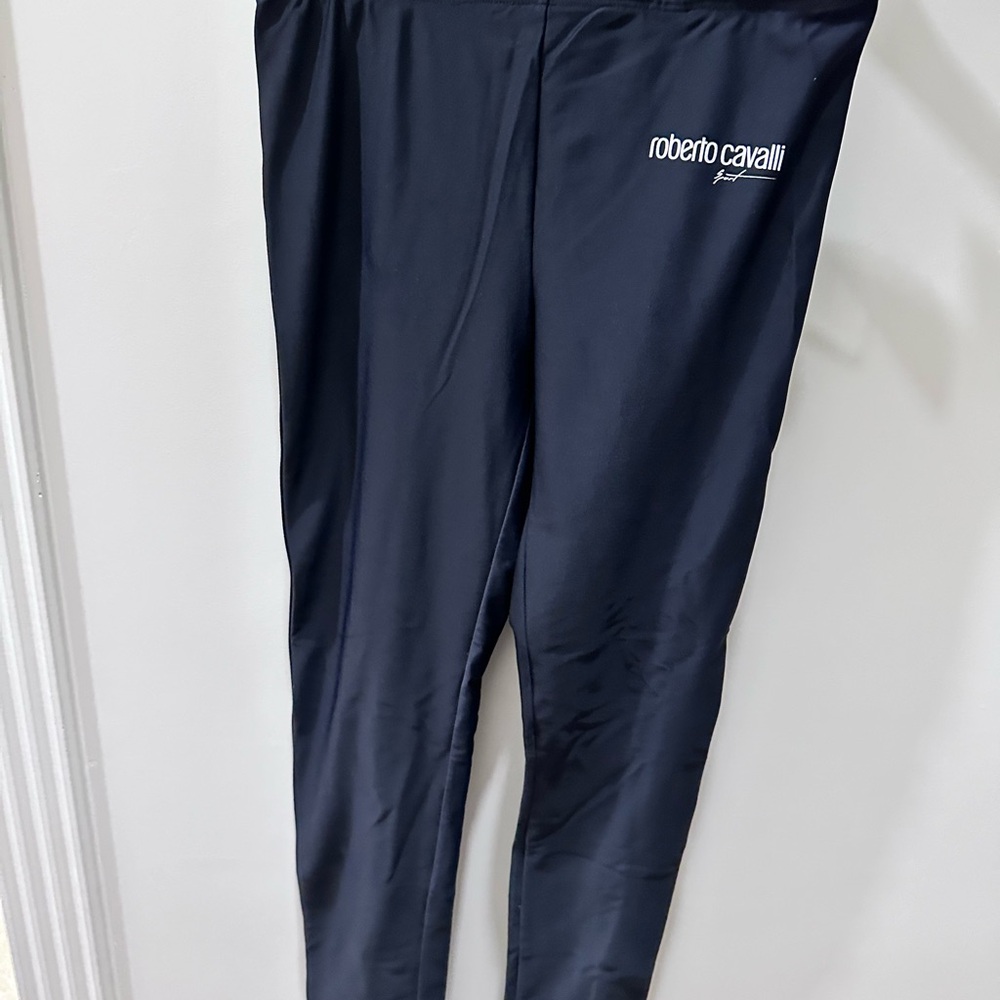 Never worn